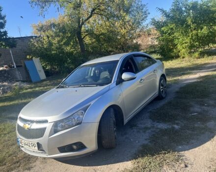 Серый Шевроле Круз, объемом двигателя 1.8 л и пробегом 177 тыс. км за 6000 $, фото 1 на Automoto.ua