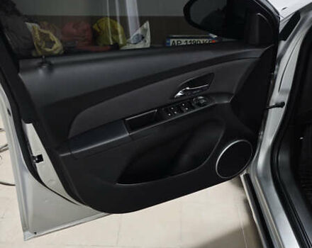 Серый Шевроле Круз, объемом двигателя 1.8 л и пробегом 144 тыс. км за 8500 $, фото 8 на Automoto.ua