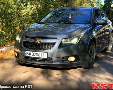 Серый Шевроле Круз, объемом двигателя 1.8 л и пробегом 236 тыс. км за 7500 $, фото 8 на Automoto.ua
