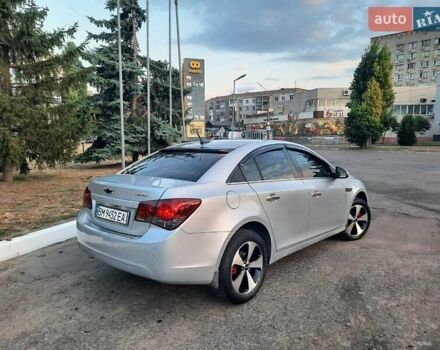 Серый Шевроле Круз, объемом двигателя 1.8 л и пробегом 196 тыс. км за 7750 $, фото 7 на Automoto.ua