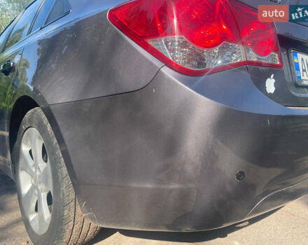 Серый Шевроле Круз, объемом двигателя 1.79 л и пробегом 180 тыс. км за 6500 $, фото 35 на Automoto.ua