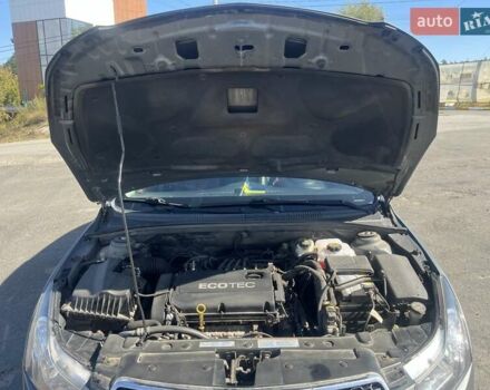 Серый Шевроле Круз, объемом двигателя 1.8 л и пробегом 340 тыс. км за 7500 $, фото 23 на Automoto.ua