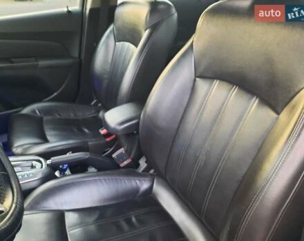 Серый Шевроле Круз, объемом двигателя 1.8 л и пробегом 196 тыс. км за 7750 $, фото 16 на Automoto.ua