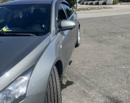 Серый Шевроле Круз, объемом двигателя 1.8 л и пробегом 340 тыс. км за 7500 $, фото 6 на Automoto.ua