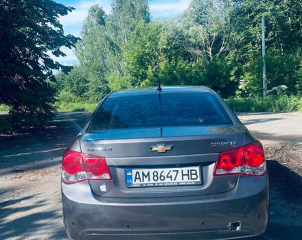 Серый Шевроле Круз, объемом двигателя 1.79 л и пробегом 180 тыс. км за 6500 $, фото 12 на Automoto.ua