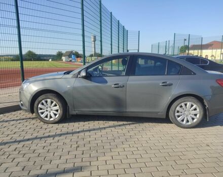 Серый Шевроле Круз, объемом двигателя 1.8 л и пробегом 236 тыс. км за 6200 $, фото 6 на Automoto.ua