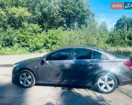 Серый Шевроле Круз, объемом двигателя 1.79 л и пробегом 180 тыс. км за 6500 $, фото 33 на Automoto.ua