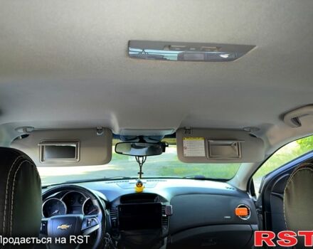 Серый Шевроле Круз, объемом двигателя 1.8 л и пробегом 190 тыс. км за 7500 $, фото 6 на Automoto.ua