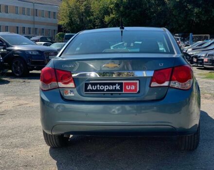 Серый Шевроле Круз, объемом двигателя 1.4 л и пробегом 205 тыс. км за 6580 $, фото 5 на Automoto.ua