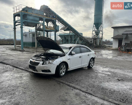 Серый Шевроле Круз, объемом двигателя 1.8 л и пробегом 205 тыс. км за 3300 $, фото 11 на Automoto.ua