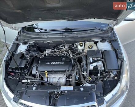 Серый Шевроле Круз, объемом двигателя 1.8 л и пробегом 90 тыс. км за 7500 $, фото 3 на Automoto.ua