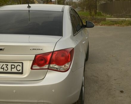 Серый Шевроле Круз, объемом двигателя 1.8 л и пробегом 291 тыс. км за 6600 $, фото 1 на Automoto.ua