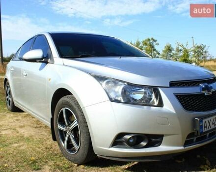 Серый Шевроле Круз, объемом двигателя 1.6 л и пробегом 109 тыс. км за 7000 $, фото 4 на Automoto.ua