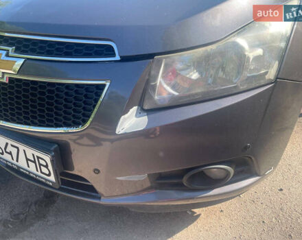 Серый Шевроле Круз, объемом двигателя 1.79 л и пробегом 180 тыс. км за 6500 $, фото 24 на Automoto.ua