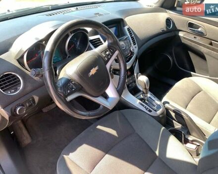 Сірий Шевроле Круз, об'ємом двигуна 1.4 л та пробігом 205 тис. км за 6640 $, фото 27 на Automoto.ua