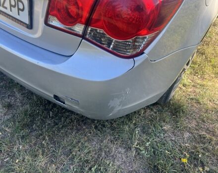 Серый Шевроле Круз, объемом двигателя 1.8 л и пробегом 177 тыс. км за 6000 $, фото 4 на Automoto.ua