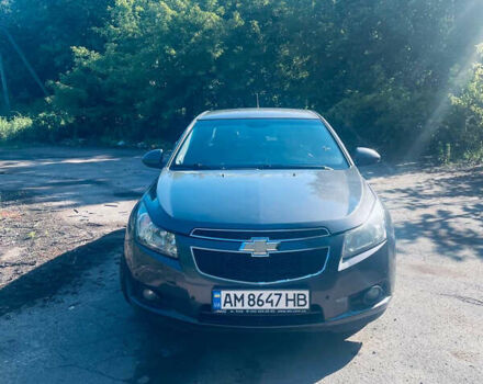 Серый Шевроле Круз, объемом двигателя 1.79 л и пробегом 180 тыс. км за 6500 $, фото 3 на Automoto.ua