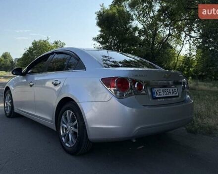 Серый Шевроле Круз, объемом двигателя 1.8 л и пробегом 90 тыс. км за 7500 $, фото 30 на Automoto.ua