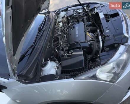 Серый Шевроле Круз, объемом двигателя 1.8 л и пробегом 90 тыс. км за 7500 $, фото 23 на Automoto.ua