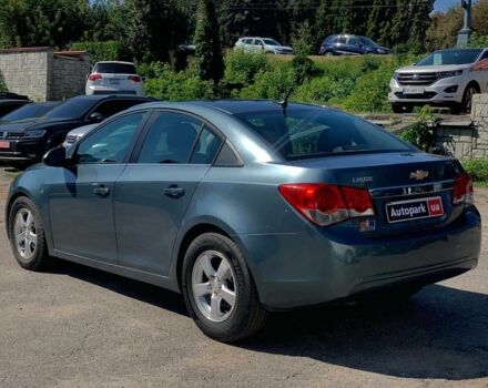 Серый Шевроле Круз, объемом двигателя 1.4 л и пробегом 205 тыс. км за 6580 $, фото 6 на Automoto.ua