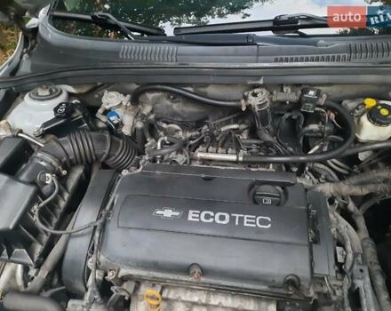 Серый Шевроле Круз, объемом двигателя 1.8 л и пробегом 196 тыс. км за 7750 $, фото 29 на Automoto.ua