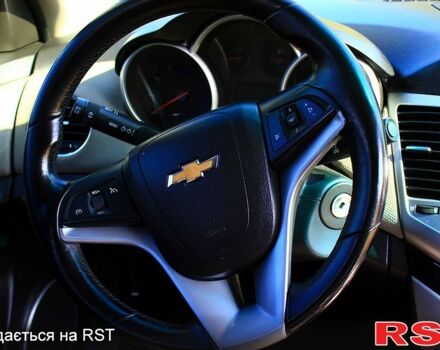 Серый Шевроле Круз, объемом двигателя 1.6 л и пробегом 109 тыс. км за 7000 $, фото 6 на Automoto.ua