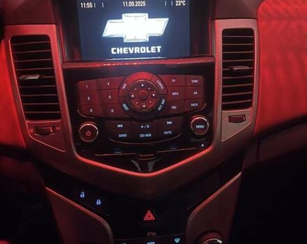 Серый Шевроле Круз, объемом двигателя 1.8 л и пробегом 340 тыс. км за 7500 $, фото 20 на Automoto.ua