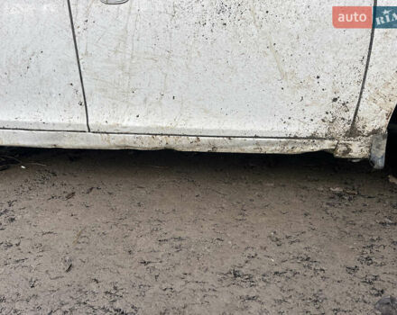 Серый Шевроле Круз, объемом двигателя 1.8 л и пробегом 205 тыс. км за 3300 $, фото 6 на Automoto.ua