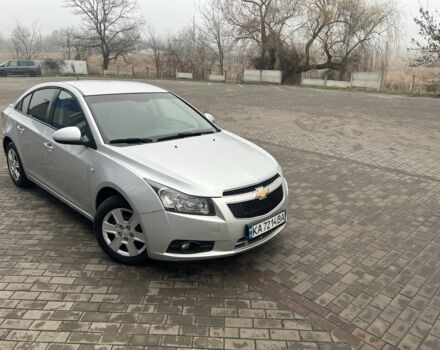Сірий Шевроле Круз, об'ємом двигуна 1.8 л та пробігом 180 тис. км за 5500 $, фото 1 на Automoto.ua
