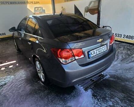 Серый Шевроле Круз, объемом двигателя 2 л и пробегом 190 тыс. км за 8500 $, фото 2 на Automoto.ua