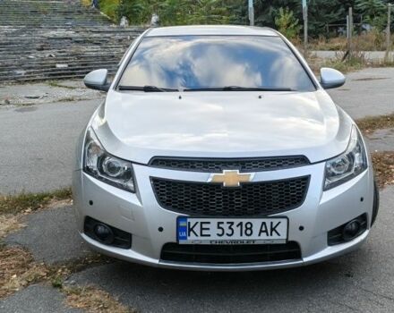 Серый Шевроле Круз, объемом двигателя 1.8 л и пробегом 259 тыс. км за 7000 $, фото 2 на Automoto.ua