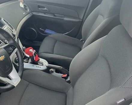 Серый Шевроле Круз, объемом двигателя 1.8 л и пробегом 193 тыс. км за 6950 $, фото 8 на Automoto.ua