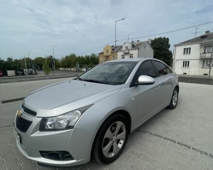 Серый Шевроле Круз, объемом двигателя 1.8 л и пробегом 240 тыс. км за 6500 $, фото 3 на Automoto.ua