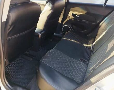 Серый Шевроле Круз, объемом двигателя 1.99 л и пробегом 230 тыс. км за 7600 $, фото 11 на Automoto.ua