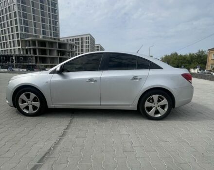 Серый Шевроле Круз, объемом двигателя 1.8 л и пробегом 240 тыс. км за 6500 $, фото 8 на Automoto.ua