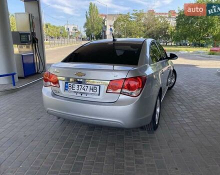 Сірий Шевроле Круз, об'ємом двигуна 1.36 л та пробігом 235 тис. км за 7900 $, фото 6 на Automoto.ua