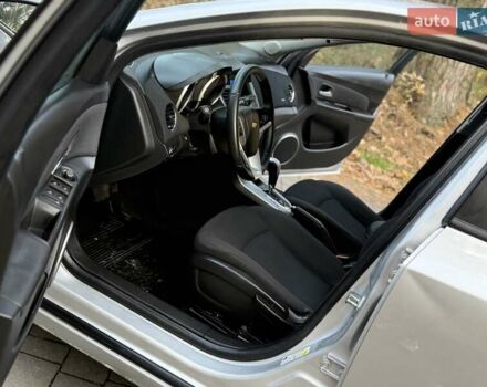 Сірий Шевроле Круз, об'ємом двигуна 1.8 л та пробігом 194 тис. км за 5350 $, фото 37 на Automoto.ua