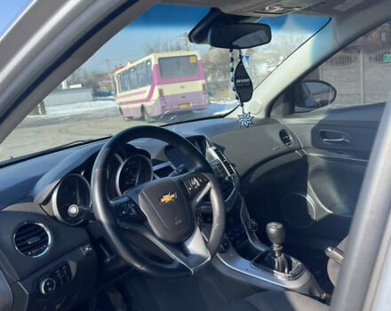 Сірий Шевроле Круз, об'ємом двигуна 1.8 л та пробігом 170 тис. км за 6000 $, фото 7 на Automoto.ua