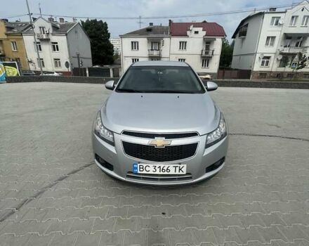 Серый Шевроле Круз, объемом двигателя 1.8 л и пробегом 240 тыс. км за 6600 $, фото 4 на Automoto.ua