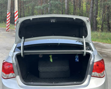 Сірий Шевроле Круз, об'ємом двигуна 1.6 л та пробігом 170 тис. км за 7399 $, фото 14 на Automoto.ua