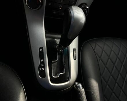 Серый Шевроле Круз, объемом двигателя 1.4 л и пробегом 280 тыс. км за 6400 $, фото 8 на Automoto.ua