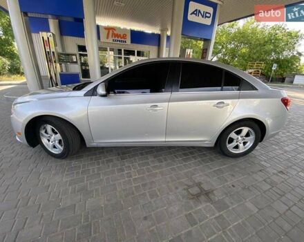 Сірий Шевроле Круз, об'ємом двигуна 1.36 л та пробігом 235 тис. км за 7900 $, фото 10 на Automoto.ua
