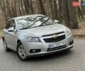 Серый Шевроле Круз, объемом двигателя 1.8 л и пробегом 194 тыс. км за 5555 $, фото 3 на Automoto.ua