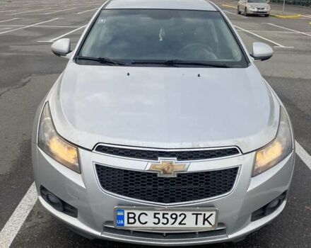 Серый Шевроле Круз, объемом двигателя 1.8 л и пробегом 193 тыс. км за 6950 $, фото 2 на Automoto.ua