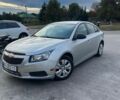 Серый Шевроле Круз, объемом двигателя 1.8 л и пробегом 246 тыс. км за 5600 $, фото 1 на Automoto.ua