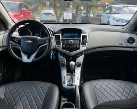 Серый Шевроле Круз, объемом двигателя 1.4 л и пробегом 280 тыс. км за 6400 $, фото 10 на Automoto.ua