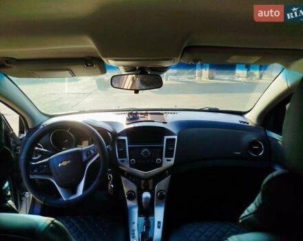 Серый Шевроле Круз, объемом двигателя 1.99 л и пробегом 230 тыс. км за 7600 $, фото 6 на Automoto.ua