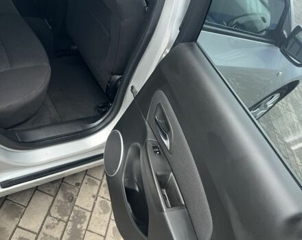 Сірий Шевроле Круз, об'ємом двигуна 1.8 л та пробігом 180 тис. км за 5500 $, фото 19 на Automoto.ua