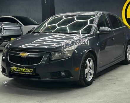 Серый Шевроле Круз, объемом двигателя 1.4 л и пробегом 130 тыс. км за 7200 $, фото 2 на Automoto.ua