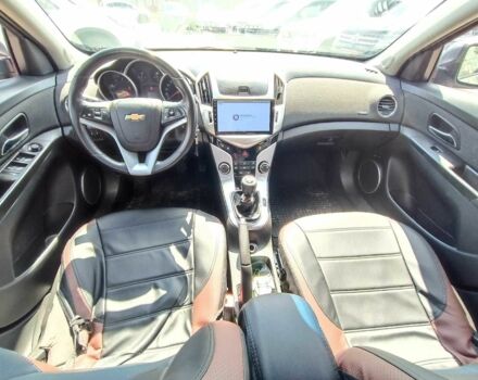 Серый Шевроле Круз, объемом двигателя 1.6 л и пробегом 272 тыс. км за 5440 $, фото 14 на Automoto.ua